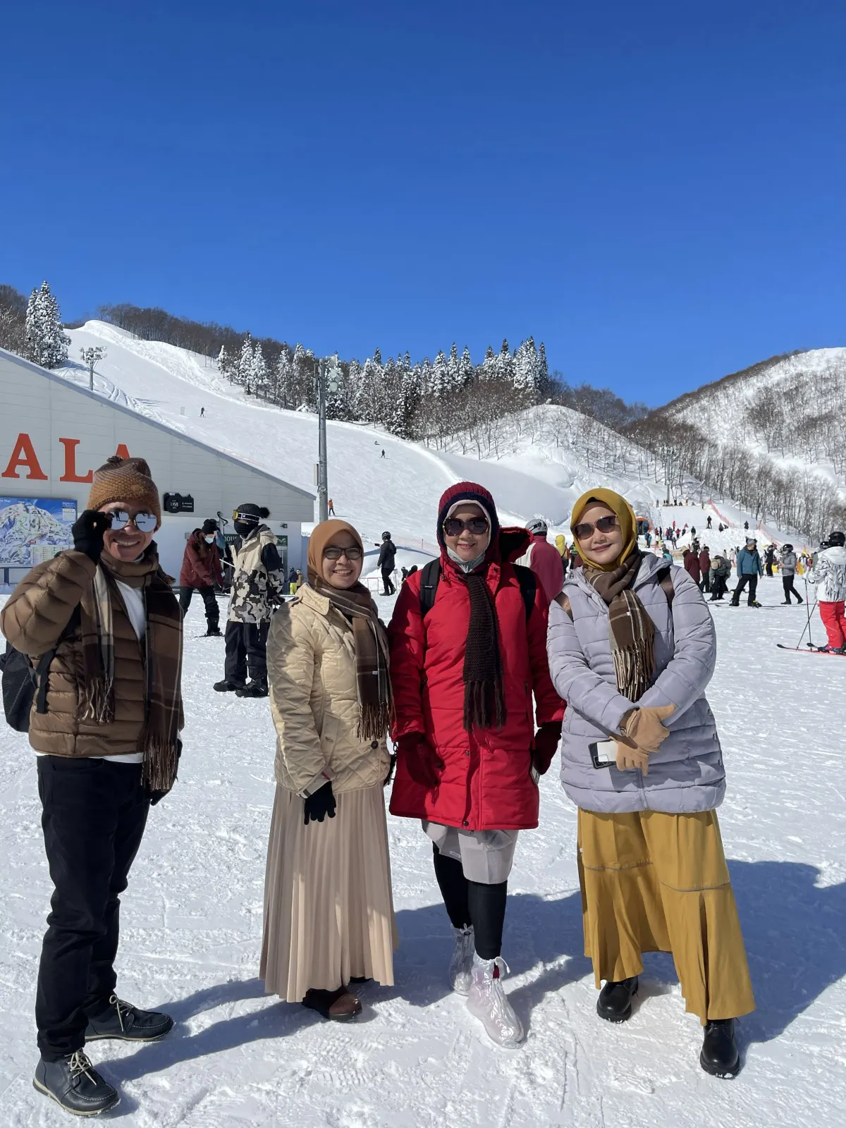 Galeri Japan New Year Sanctuary